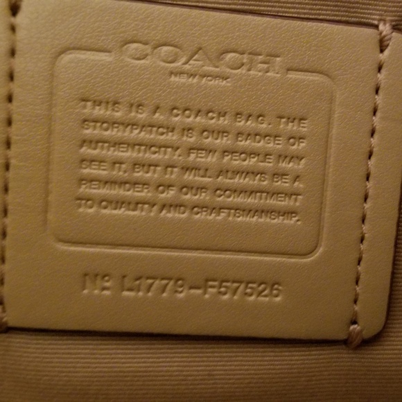 Pastel Pink Coach purse - Picture 4 of 6
